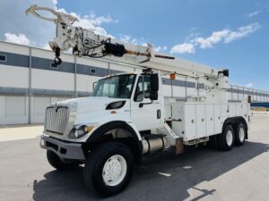 Altec DT4065 TR Transmission Digger Derrick