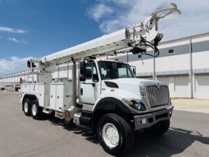 Altec DT4065 TR Transmission Digger Derrick