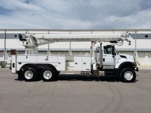 Altec DT4065 TR Transmission Digger Derrick