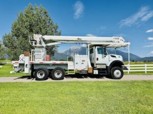 Altec 4060 Transmission Digger Derrick