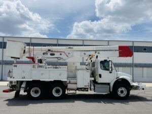Altec AA55E MH Bucket Truck
