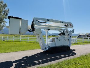 Crawler Bucket Lift