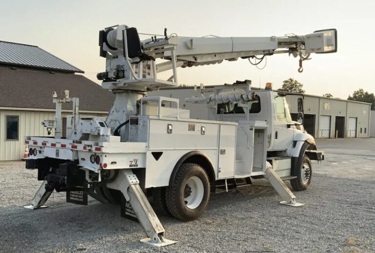 Digger Derrick For Sale