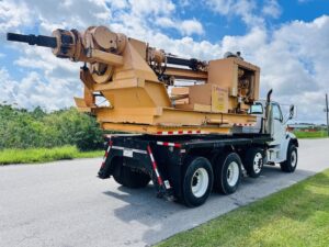 Low Mast Digger For Rent