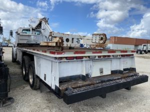 FEC Tire Service Manipulator Truck For Sale