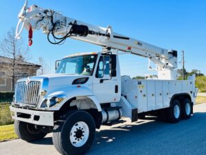 Transmission Digger Derricks For Sale