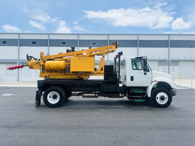 Pressure Digger No CDL UNDER CDL Pressure Digger Truck